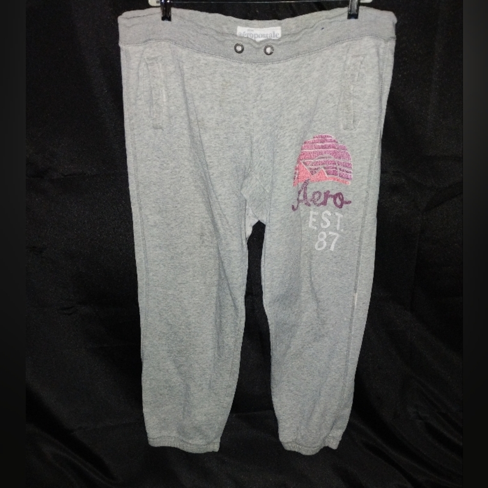 Aeropostale sweats sz lg